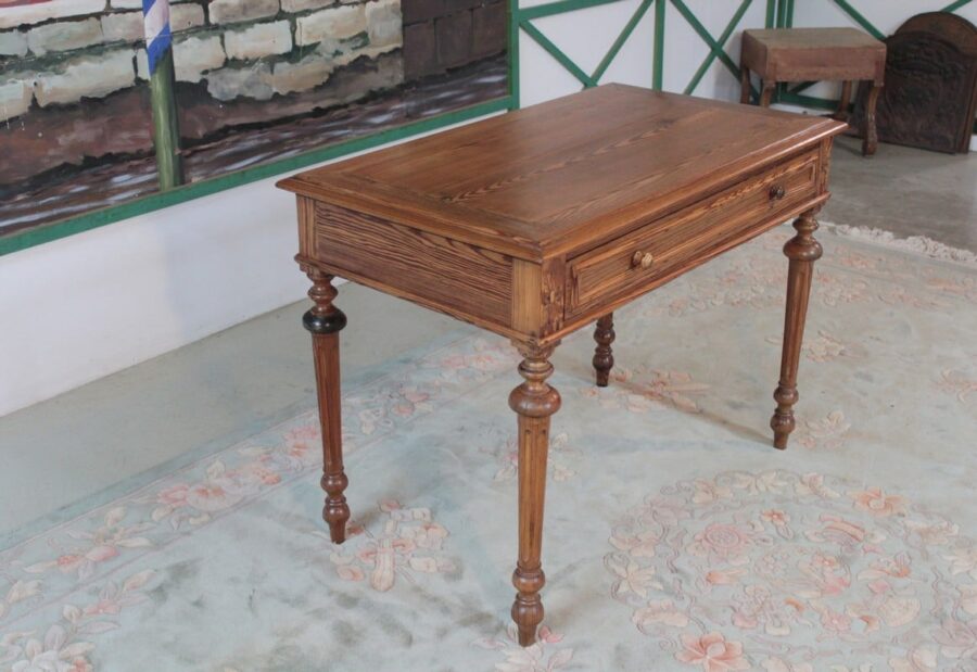 Table à Écrire en Pitchpin - XXe – Image 2