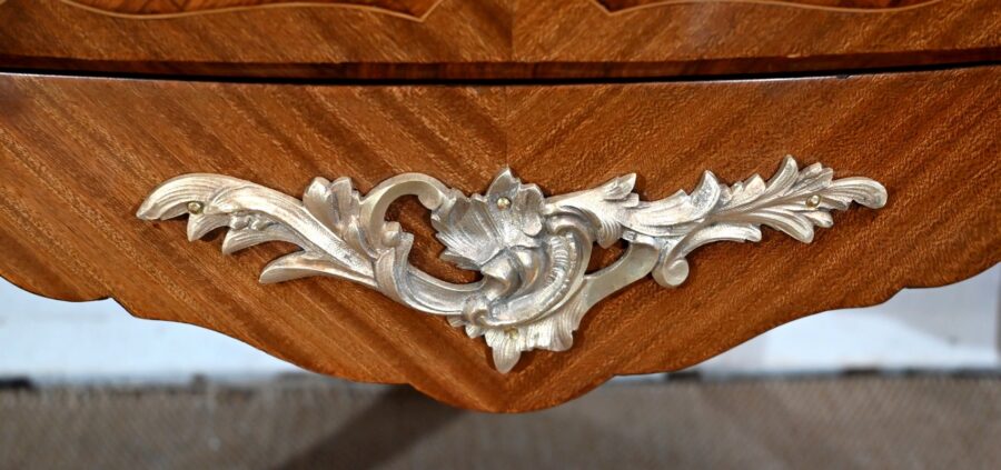 Petite Commode en Acajou, style Louis XV – Début XXe – Image 14