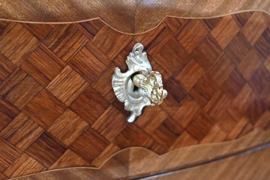 Petite Commode en Acajou, style Louis XV – Début XXe – Image 9