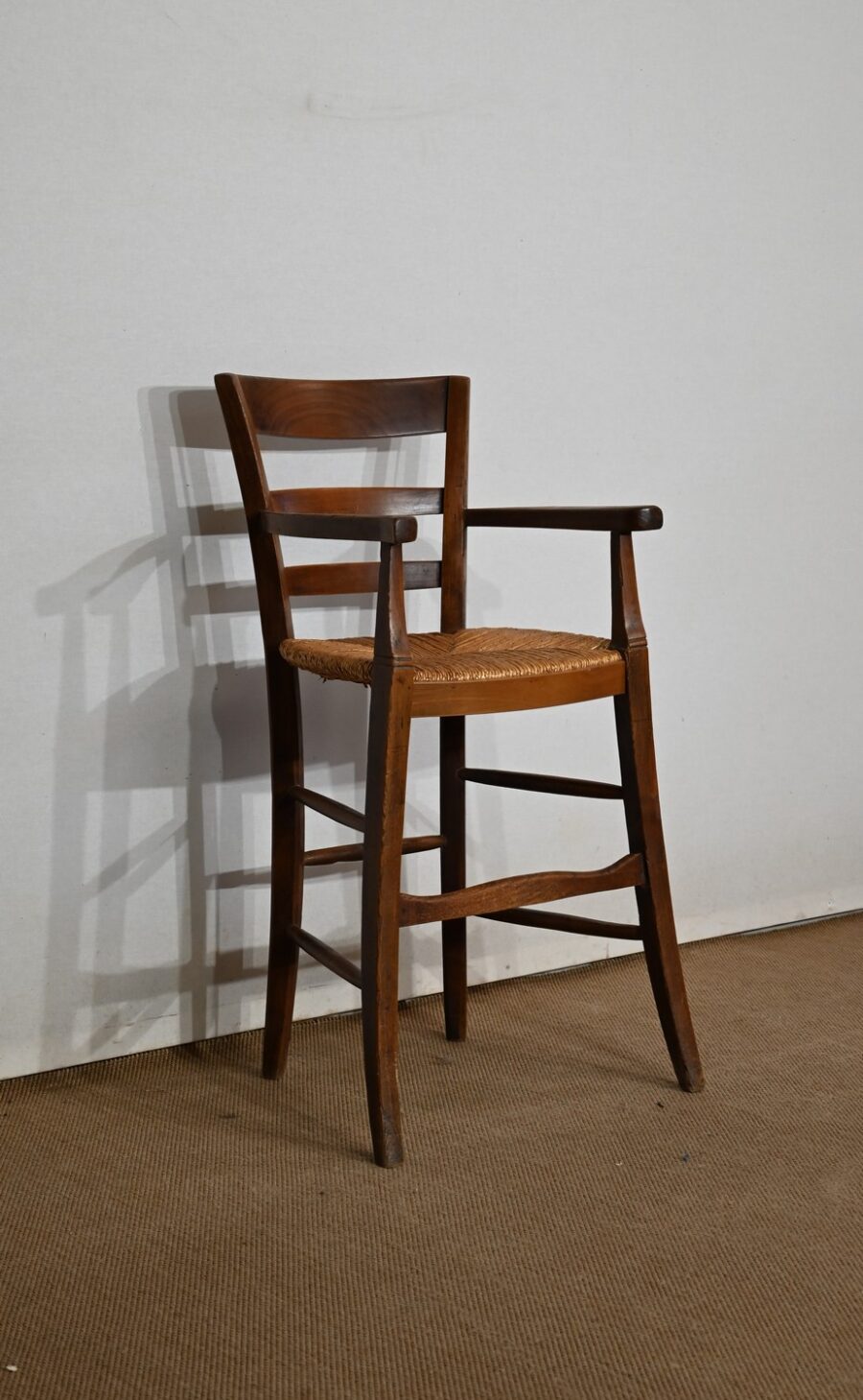 Chaise haute d’enfant, en Merisier – Fin XIXe – Image 2