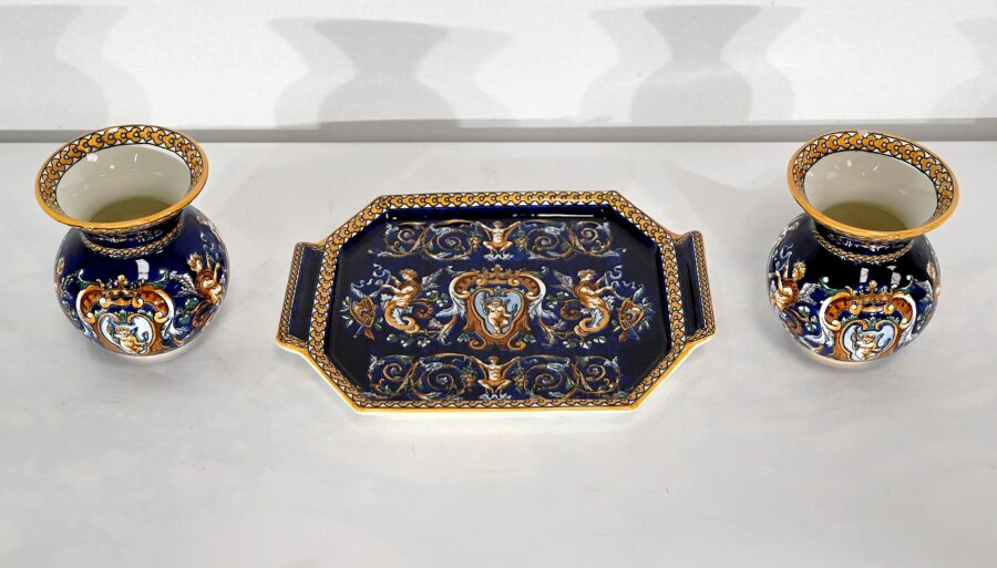 Plateau et Vases en Faïence de Gien, style Renaissance – Début XXe – Image 2