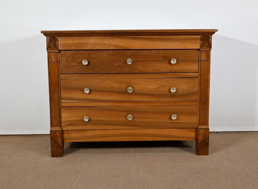 Petite Commode en Noyer massif, époque Directoire - Début XIXe – Image 7