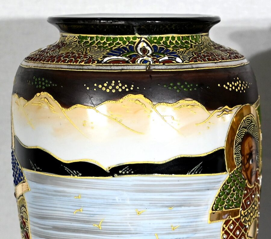 Paire de Vases Satsuma en Porcelaine du Japon – Début XXe – Image 12
