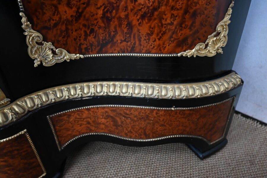 Buffet d’appui en Loupe de Thuya, époque Napoléon III – Milieu XIXe – Image 25