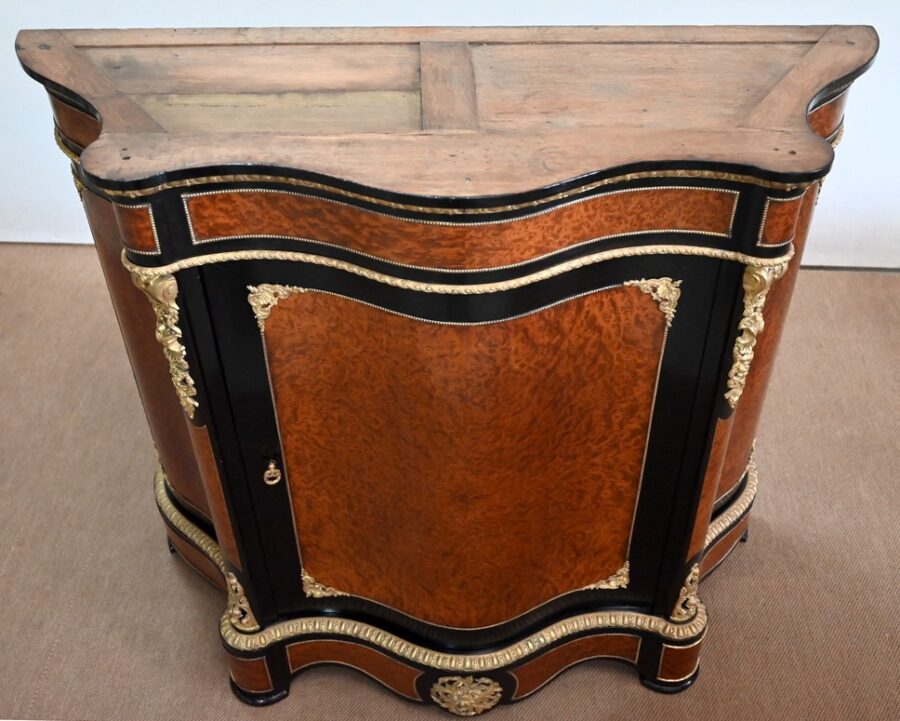 Buffet d’appui en Loupe de Thuya, époque Napoléon III – Milieu XIXe – Image 35