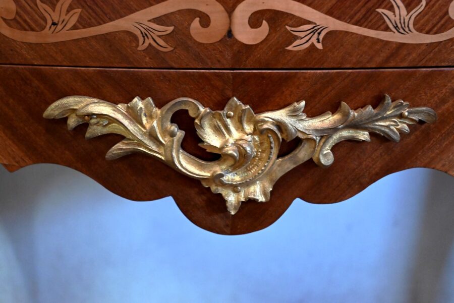 Commode Sauteuse en Acajou, style Transition Louis XIV / Louis XV – Début XXe – Image 11