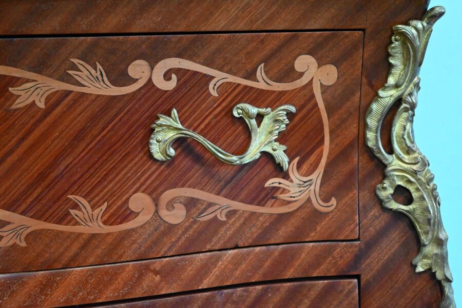 Commode Sauteuse en Acajou, style Transition Louis XIV / Louis XV – Début XXe – Image 9