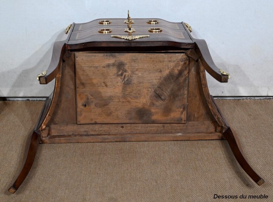 Petite commode d’Entre-deux, style Transition Louis XV / Louis XVI – Début XXe – Image 25