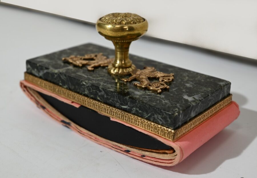 Rare Nécessaire de Bureau en Marbre et Bronze, style Empire – 2ème moitié du XIXe – Image 47