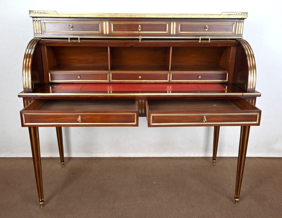 Important Bureau Cylindre en Acajou, style Louis XVI, époque Napoléon III – 2ème moitié XIXe – Image 25