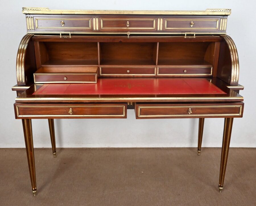 Important Bureau Cylindre en Acajou, style Louis XVI, époque Napoléon III – 2ème moitié XIXe – Image 27