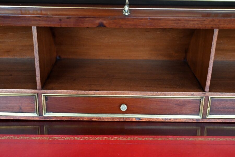 Important Bureau Cylindre en Acajou, style Louis XVI, époque Napoléon III – 2ème moitié XIXe – Image 39