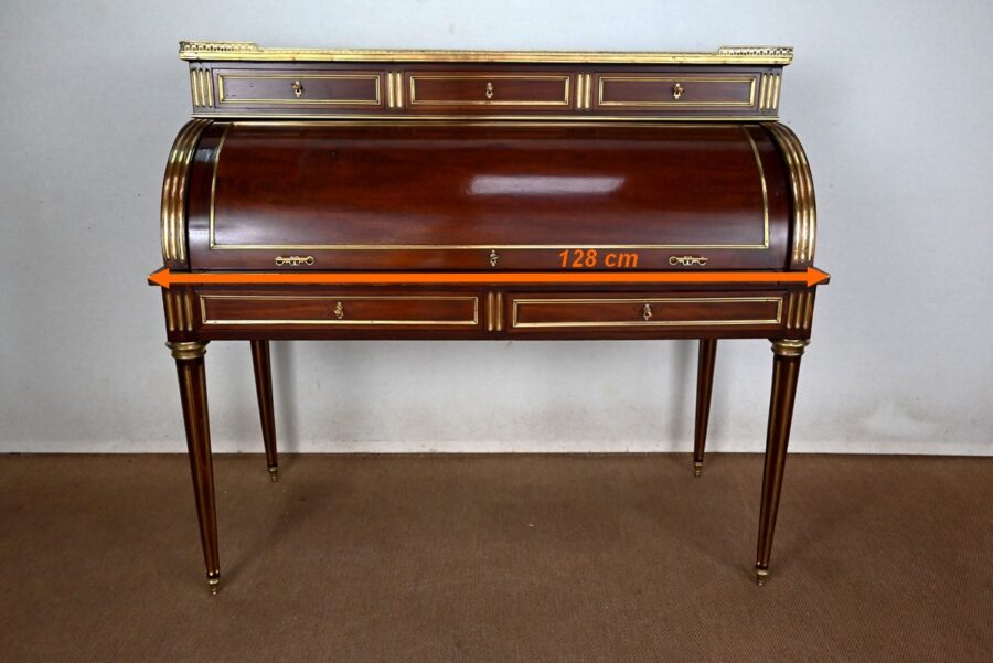 Important Bureau Cylindre en Acajou, style Louis XVI, époque Napoléon III – 2ème moitié XIXe – Image 43
