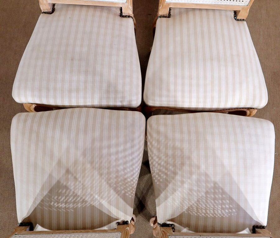 Suite de 4 Chaises en Hêtre, style Régence Louis XV – 2ème partie XXe – Image 9