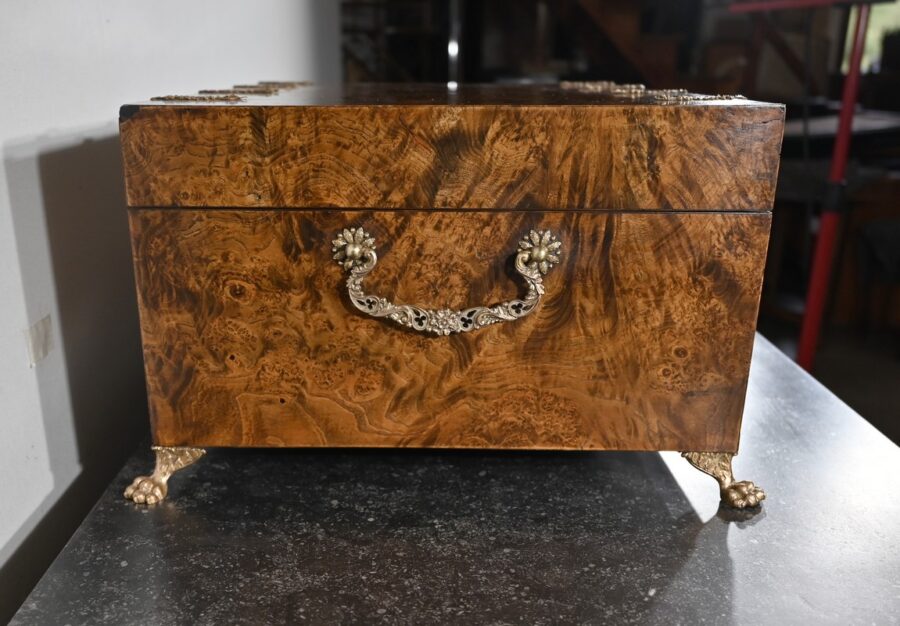 Important Coffret de Voyage en Loupe d’Orme, goût Restauration – 1ère partie XIXe – Image 13