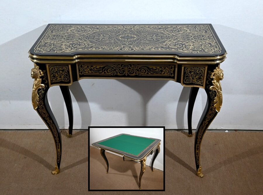 Table Console d’Apparat en Poirier Noirci, époque Napoléon III – Milieu XIXe