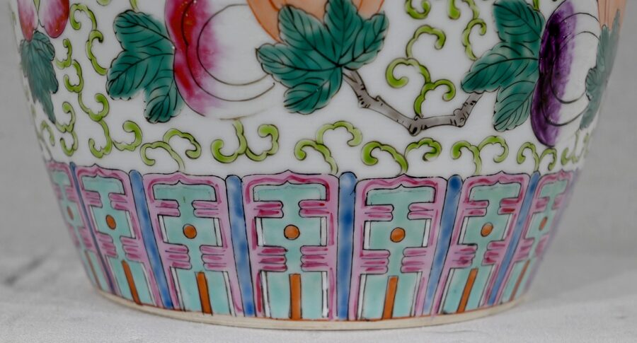 Important Vase à Couvercle en Porcelaine de Chine – Début XXe – Image 11