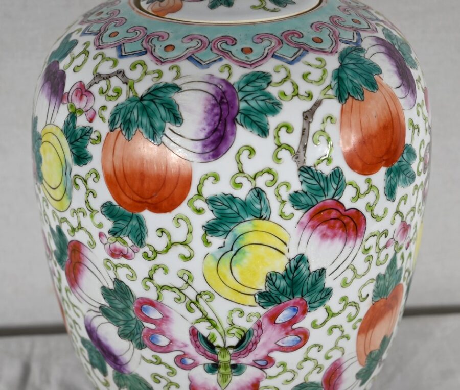 Important Vase à Couvercle en Porcelaine de Chine – Début XXe – Image 17