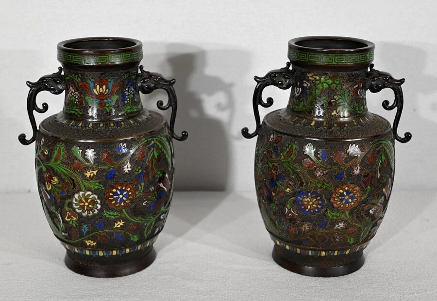 Paire de Vases en Bronze, Chine – Fin XIXe
