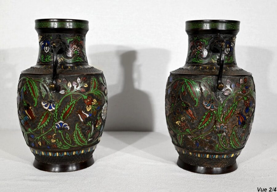Paire de Vases en Bronze, Chine – Fin XIXe – Image 13
