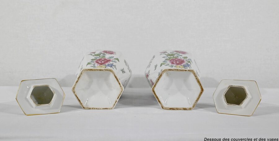 Paire de Vases Hexagonaux en Faïence, Chine – Fin XIXe – Image 22