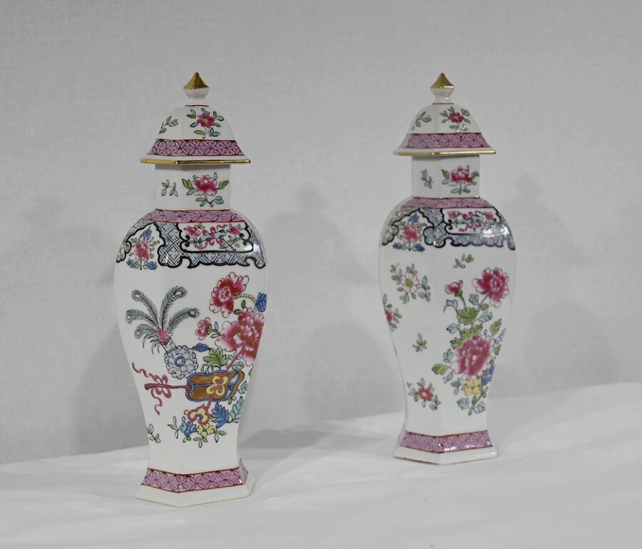 Paire de Vases Hexagonaux en Faïence, Chine – Fin XIXe – Image 3
