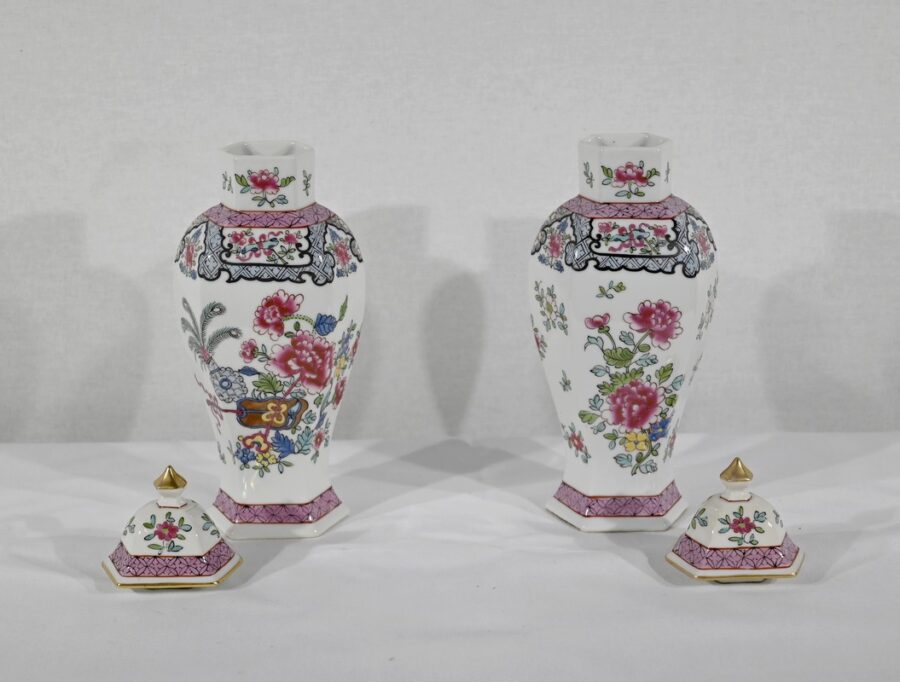 Paire de Vases Hexagonaux en Faïence, Chine – Fin XIXe – Image 5