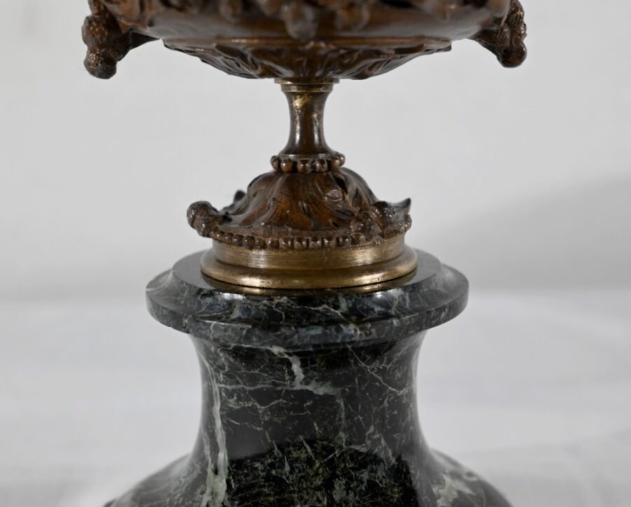 Paire de Coupes en Bronze et Marbre – Fin XIXe – Image 7