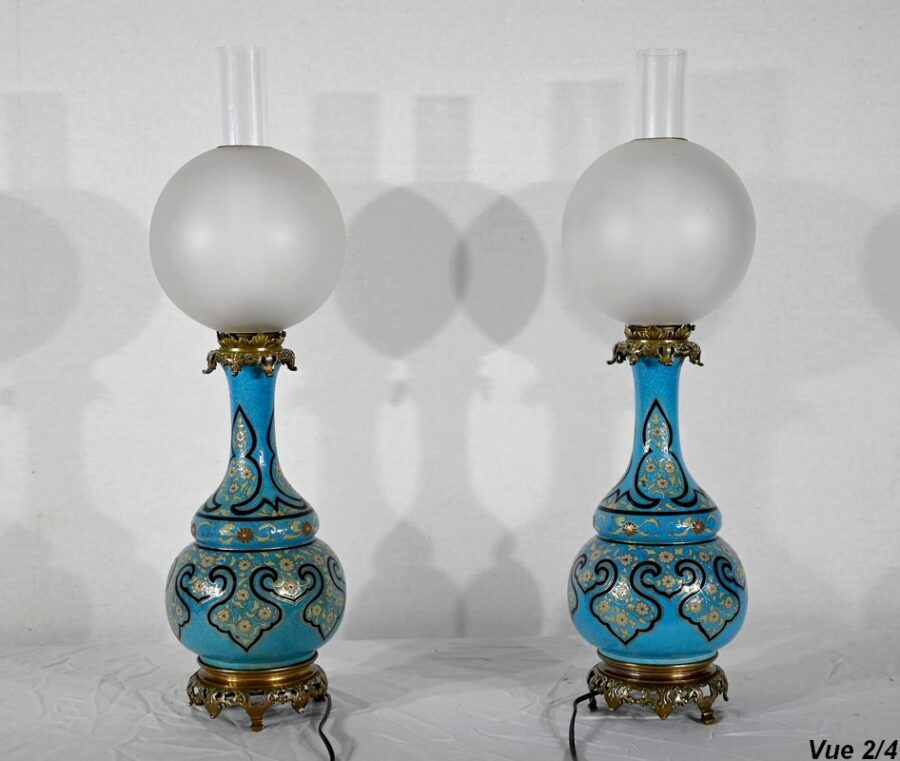 Paire de Lampes en Porcelaine et Bronze, époque Napoléon III – Milieu XIXe – Image 19