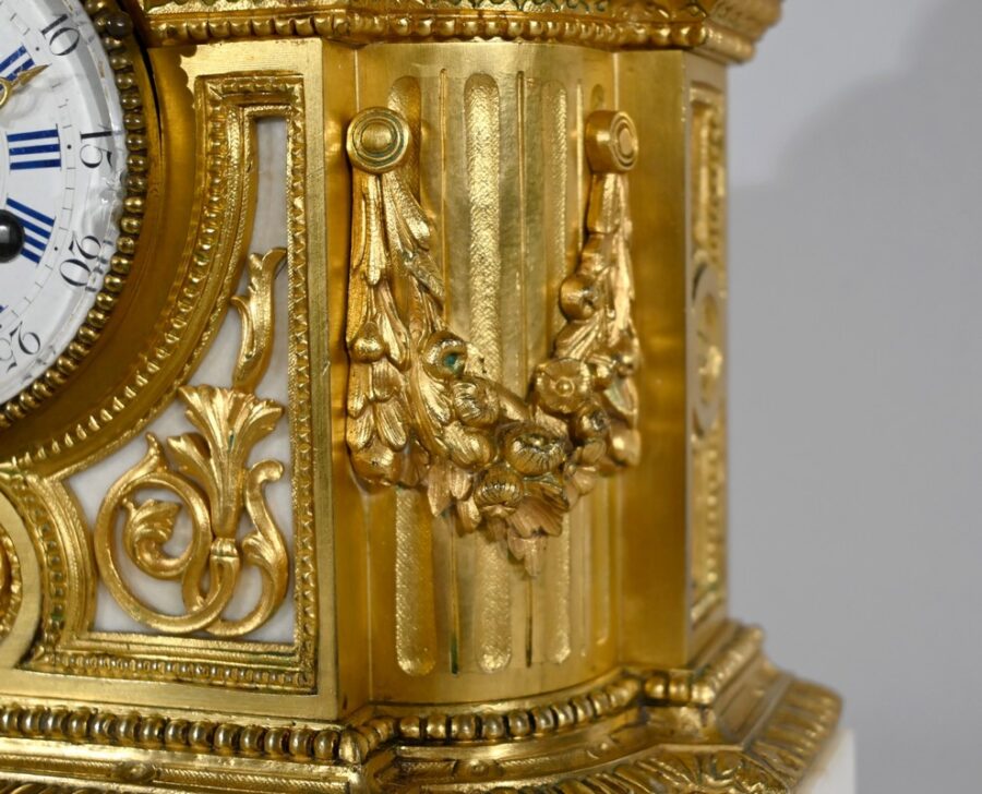 Pendule en Bronze et Marbre, style Louis XVI, époque Napoléon III – Milieu XIXe – Image 11
