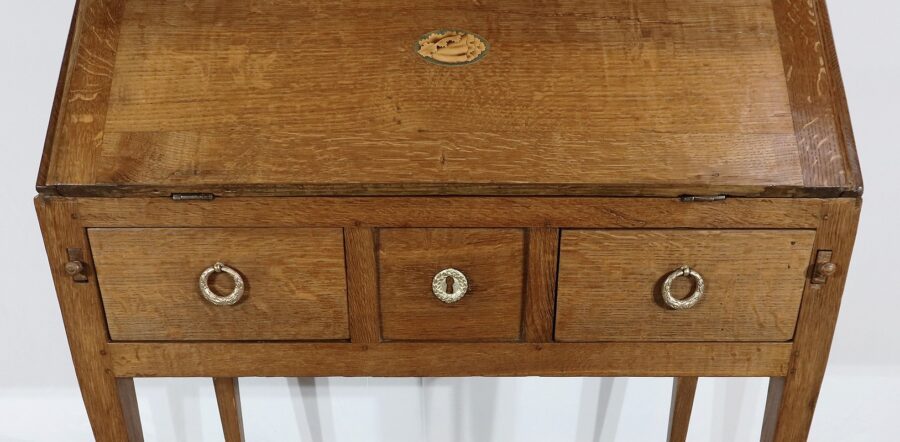 Petit Bureau de Pente en Chêne, goût directoire – 2ème partie XIXe – Image 11