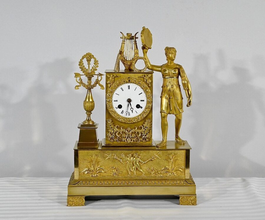 Horloge en  Bronze Doré – Début XIXe