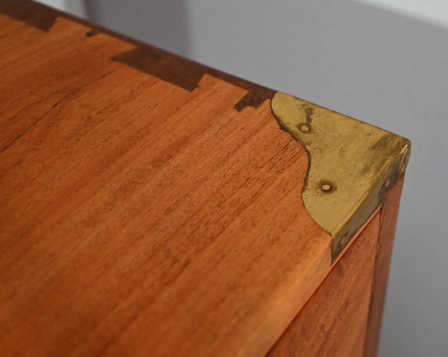 Petite Commode de Marine en Acajou Massif, Inde – XXe – Image 9