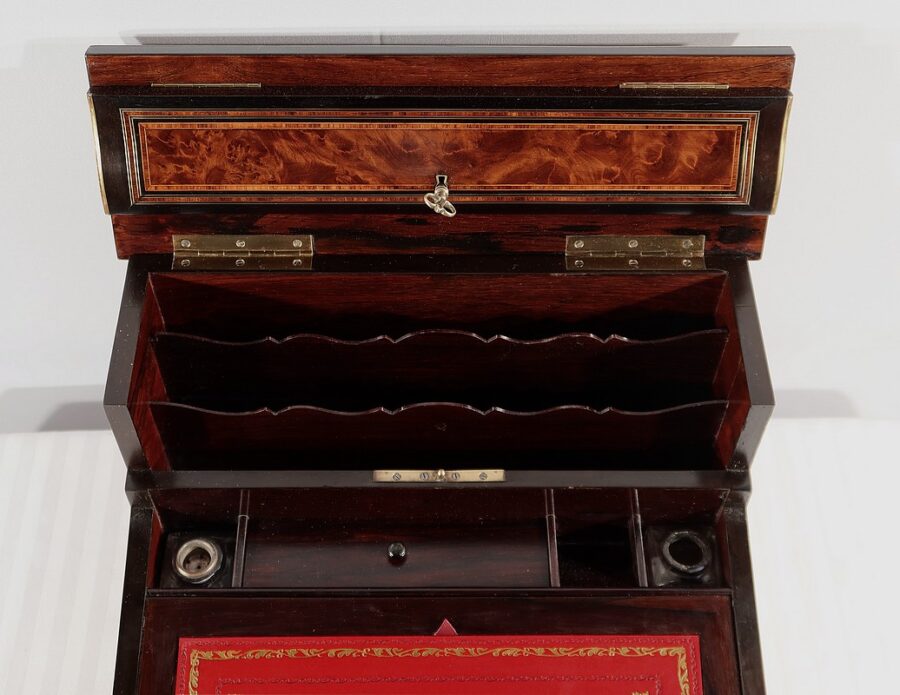 Écritoire de Voyage en loupe de Thuya, époque Napoléon III - Milieu XIXe – Image 11