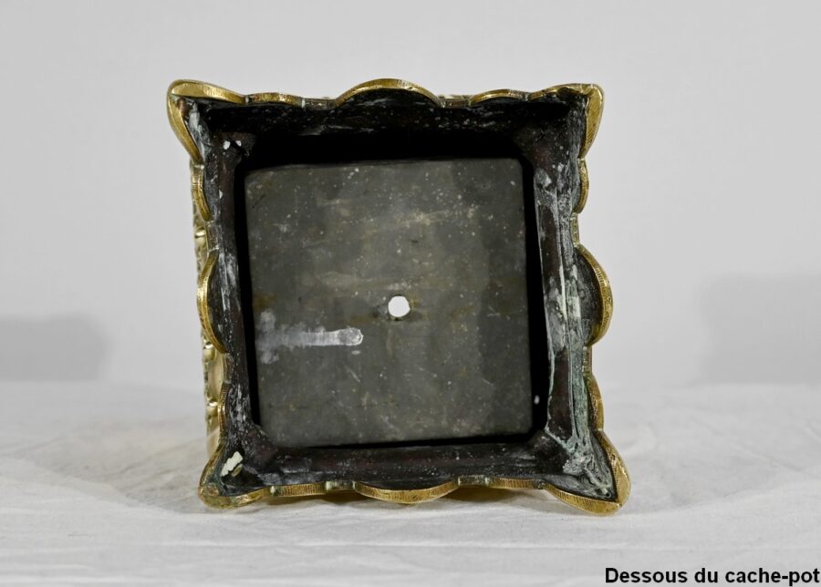 Cache Pot en Bronze Doré – Fin XIXe – Image 19