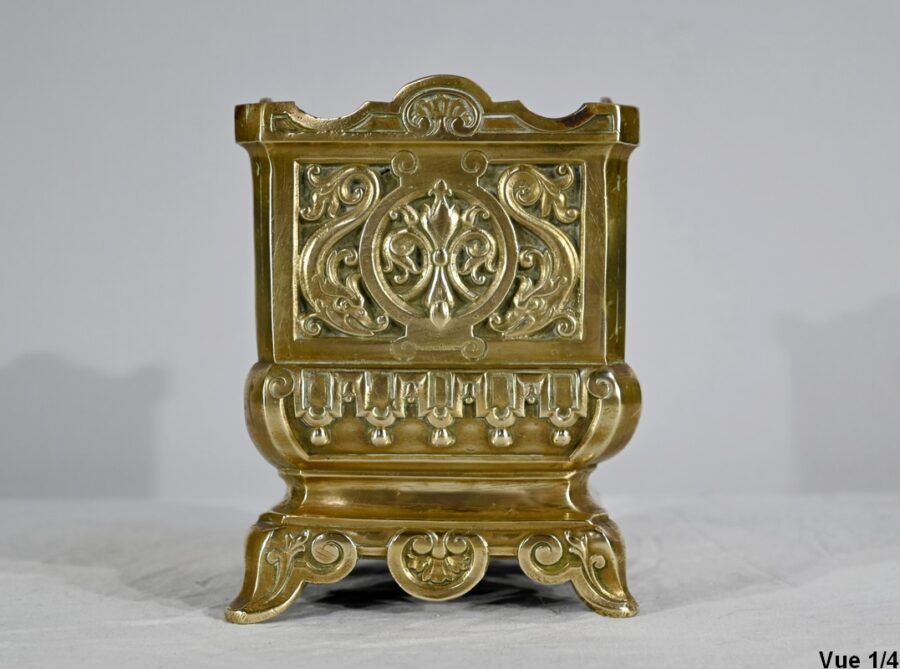 Cache Pot en Bronze Doré – Fin XIXe – Image 6