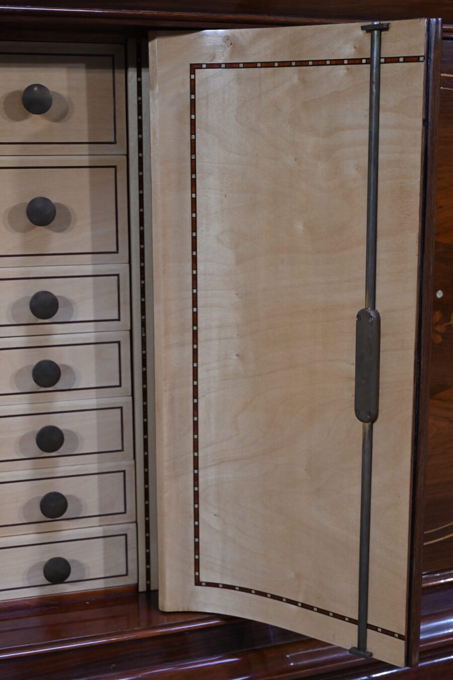 Enfilade 5 portes en Palissandre de Rio, attribuée à J.Leleu, Art Deco - 1940 – Image 19