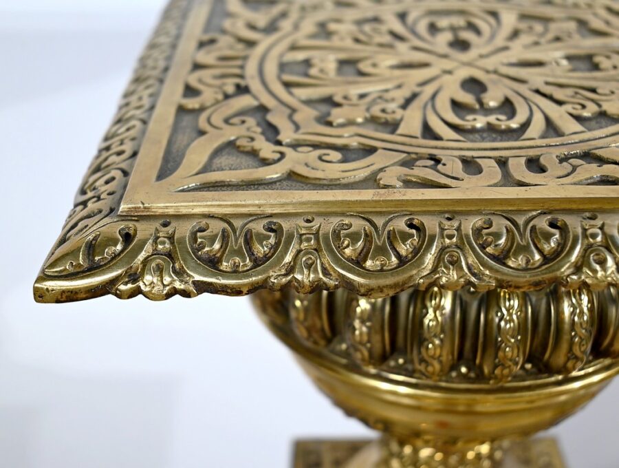 Paire de Gaines en Laiton, goût Louis XVI, époque Napoléon III – Milieu XIXe – Image 9