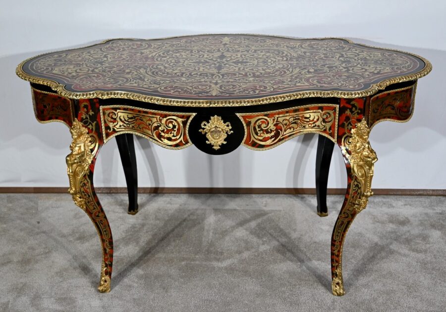Table d’Apparat Violonée en Poirier Noirci, style Boulle, époque Napoléon III – Milieu XIXe
