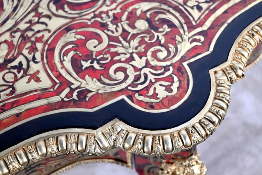 Table d’Apparat Violonée en Poirier Noirci, style Boulle, époque Napoléon III – Milieu XIXe – Image 12