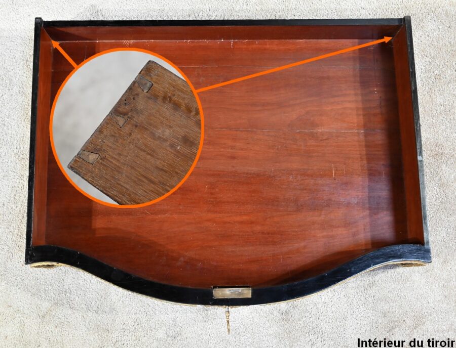 Table d’Apparat Violonée en Poirier Noirci, style Boulle, époque Napoléon III – Milieu XIXe – Image 34