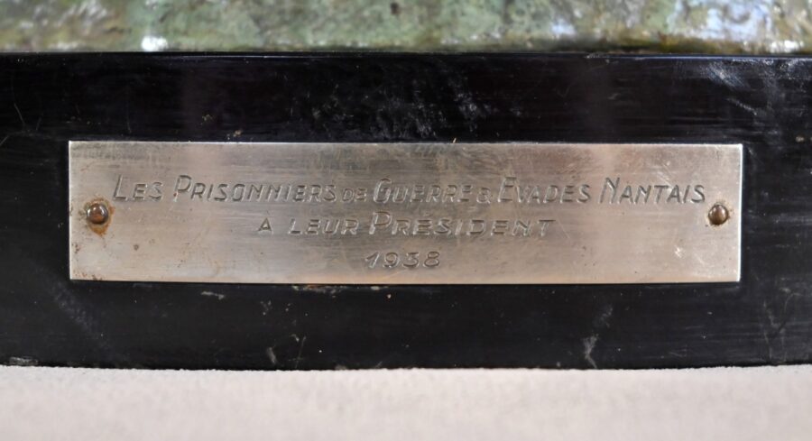 Important Bronze « Jean Mermoz », signé A.Ouline – 1ère partie XXe – Image 10