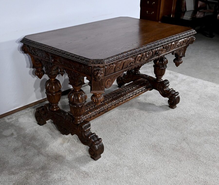 Table Bureau en Chêne, goût Renaissance Gothique – Fin XIXe – Image 4