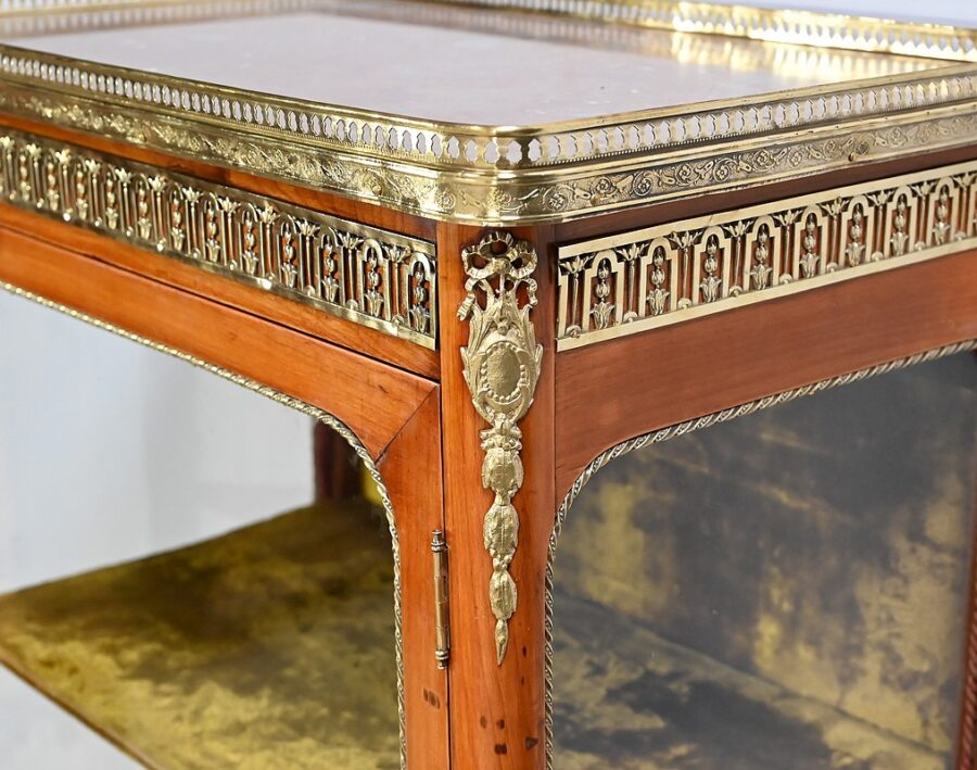 Petite Vitrine en Merisier Massif, Transition Louis XV / Louis XVI – Début XXe – Image 7