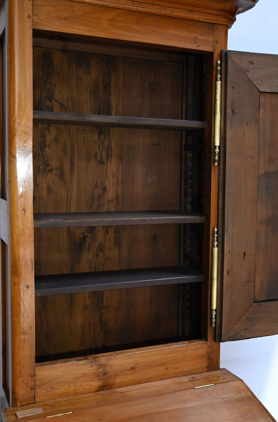 Rare Meuble de Propriété en Merisier, Val de Loire – Milieu XIXe – Image 21