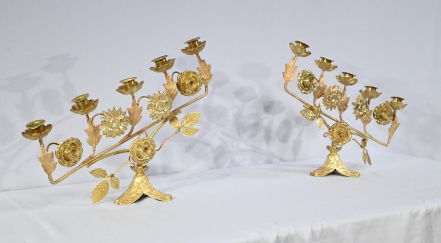 Paire de Candélabres d'Autel en Laiton – 1920 – Image 2