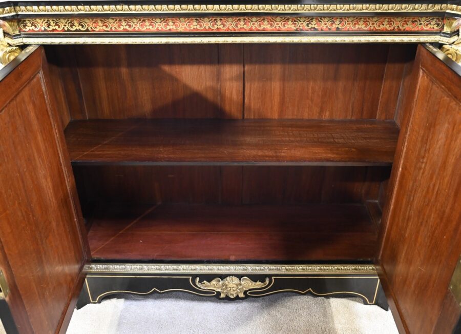 Buffet en Marqueterie « Boulle », époque Napoléon III – Milieu XIXe – Image 28