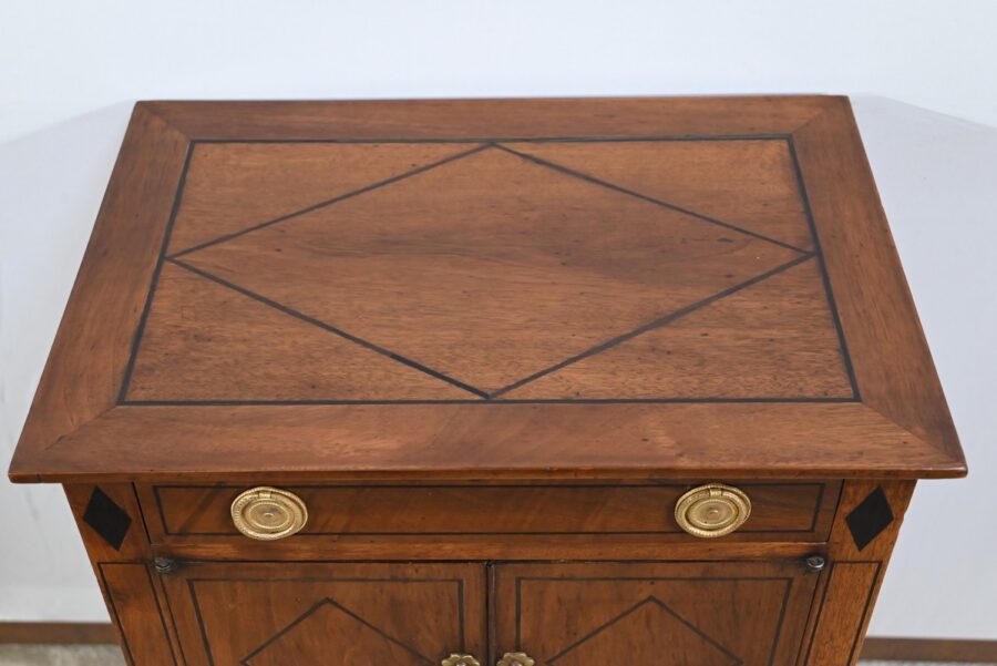 Petit Meuble de Salon en Noyer, style Transition Louis XVI / Directoire – 1ère Partie XIXe – Image 5