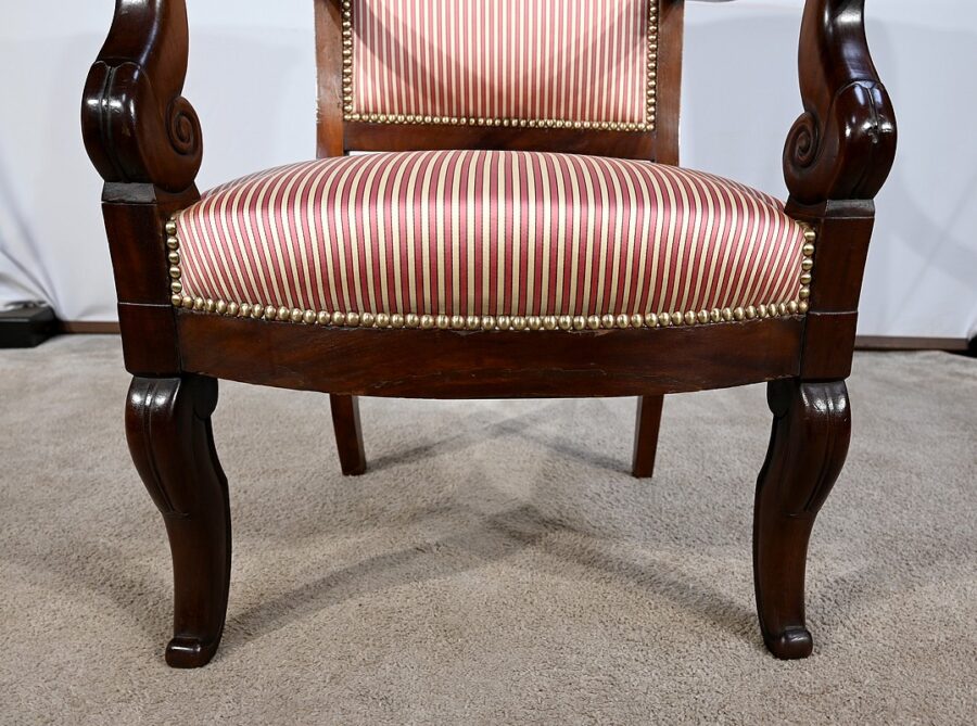 Fauteuil en Acajou de Cuba massif, époque Restauration – Début XIXe – Image 11