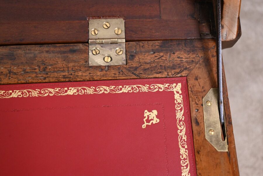 Commode Scriban de Port en Acajou de Saint Martin et de Cuba, époque Louis XV – XVIIIe – Image 26